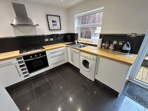 Photo 8- click for photo gallery